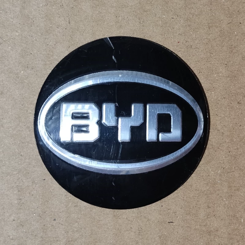 برچسب کاپ رینگ BYD مناسب رینگ و لاستیک فابریک چرخ ماشین بی وای دی مدل s6 f3 قاب تورینگی بچه قالپاق برچسب لوگو خودرو