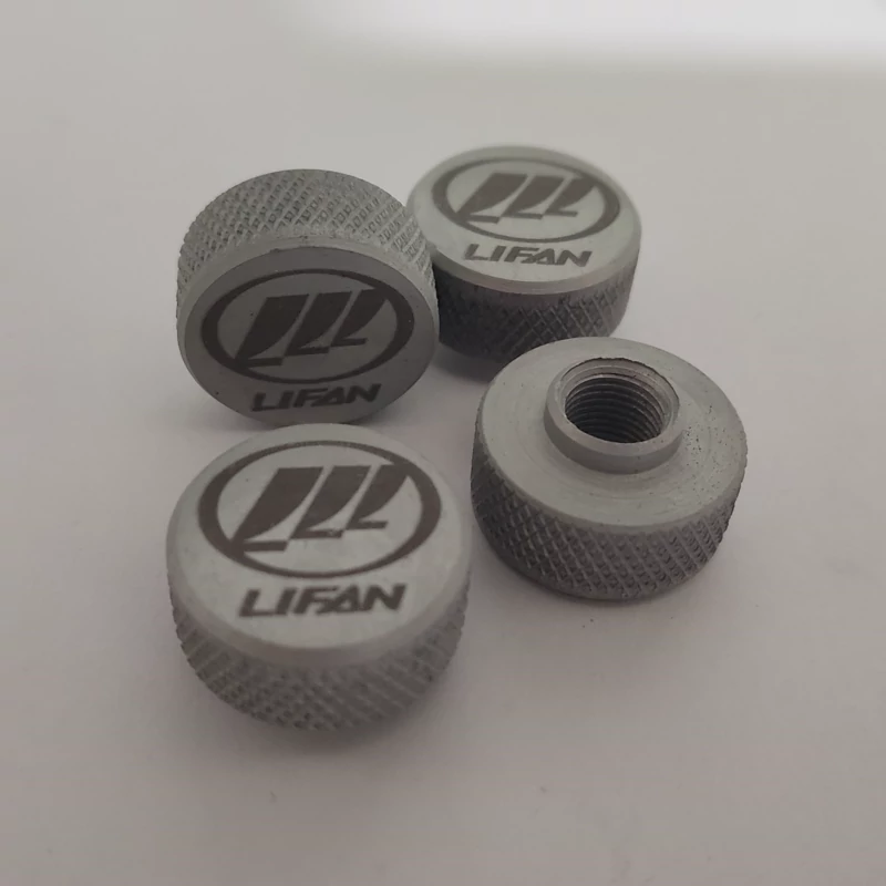 سروالف لیفان مدل x60 x50 520 620 820 لوگو lifan چرخ ماشین