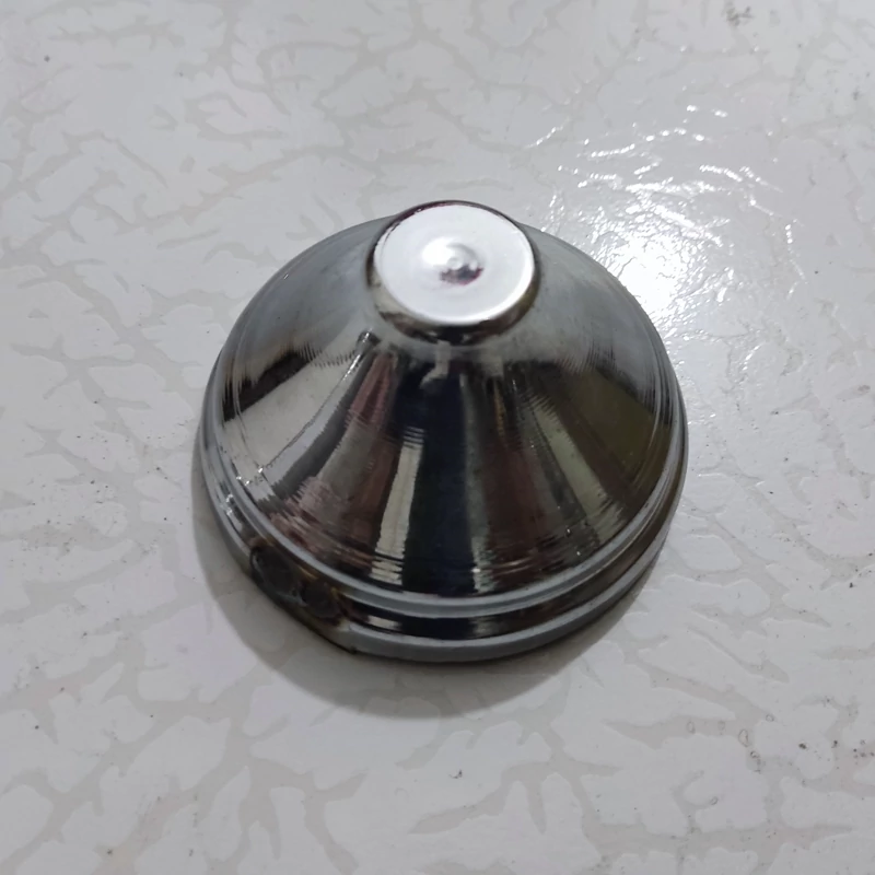 گلپیچ چرخ ماشین نیسان مدل کله قندی قالپاق فلزی های نیسانی درپوش گل پیچ