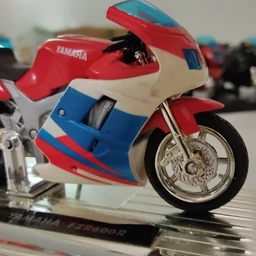ماکت موتور یاماها اف زد آر 600 سی سی yamaha fzr 600cc race gp موتورسیکلت