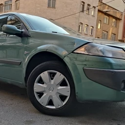 قالپاق رنو مگان مدل فابریکی سایز دوررینگ 16 اینچ 2000 و 1800 مناسب رینگ و لاستیک فابریک چرخ ماشین