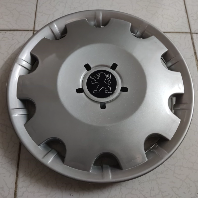 قالپاق اسپرت آردی سایز رینگ و لاستیک فابریک چرخ ماشین پژو rd 13 اینچ دوررینگ پیکان