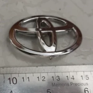 آرم تویوتا لوگو استیل رنگ ماشین toyota مارک تویوتایی انواع کریسیدا کرولا کمری گرند هایس هایلوکس کرونا یاریس