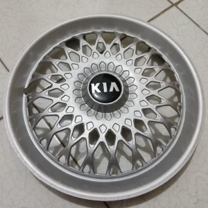 قالپاق ریو کیایی سایز رینگ و لاستیک فابریک چرخ ماشین rio kia 13 اینچ طرح اسپرت